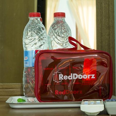 Reddoorz Near Raya Semer Canggu Buitenkant foto